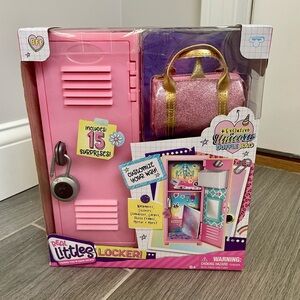 REAL LITTLES - Collectible Pink Micro Locker with 15 Stationary Surprises Inside